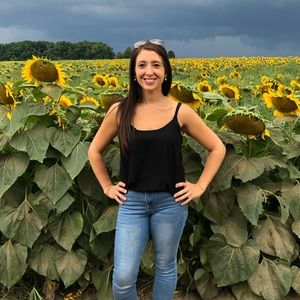 Meet your Posher, Natalie